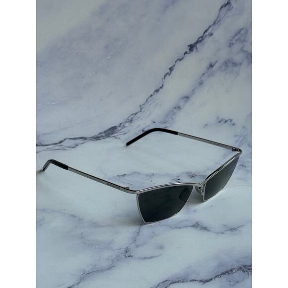 NEW Saint Laurent SL637 Cat Eye Sunglasses in Silver Metal - Picture 6 of 7